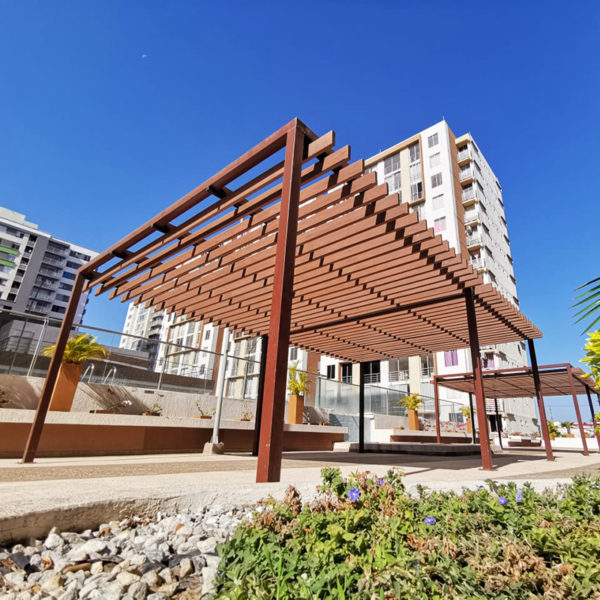 pergola-con-columnas-en-pvc-barranquilla-paraiso-caribe-outdoor-design