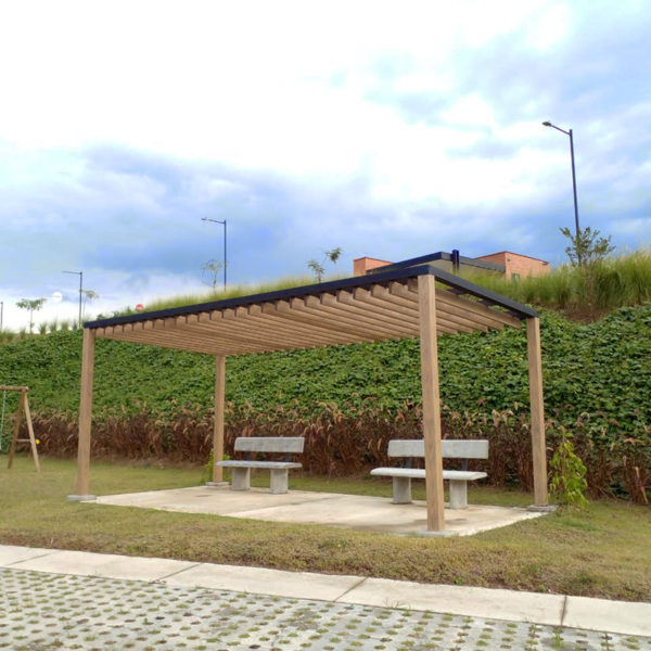 pergola-en-pvc-con-columnas-pereira-constructora-urbanizar-outdoor-design