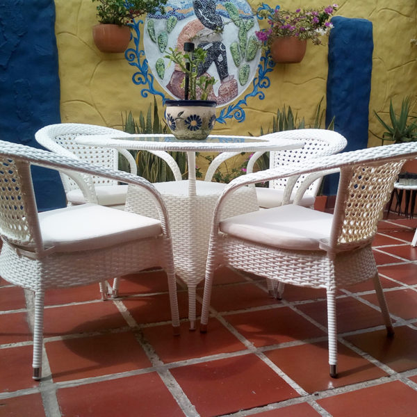 comedor-en-rattan-sintetico-miami-blanco-outdoor-design-santa marta