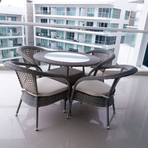 comedor-miami-en-rattan-sintetico-en-balcon-cartagena-outdoor-design