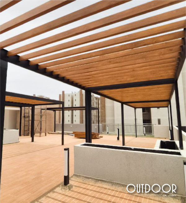 Pérgola con materiales combinados - Imagen 5